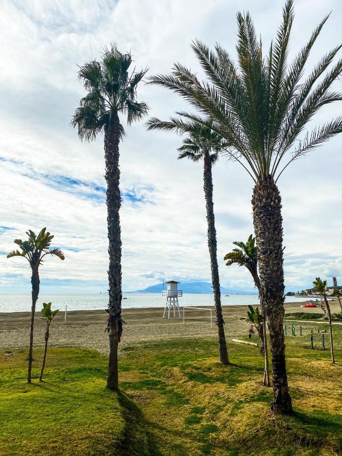 Candy Beach Rincon de la Victoria Bagian luar foto